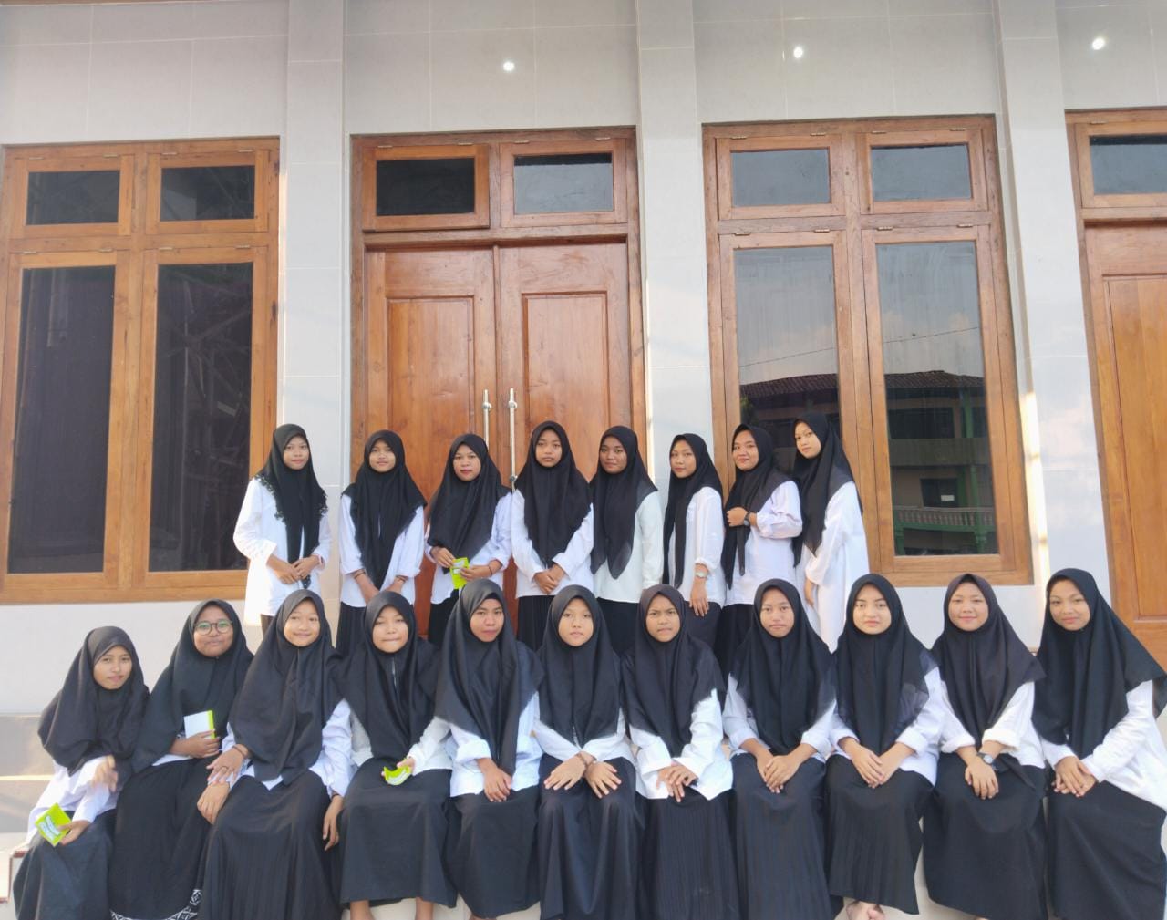 Raih Beasiswa Pendidikan Pondok Pesantren Rohmaniyyah Demak Jawa Tengah. Foto: Mas Andre Hariyanto (Lexario. Info)