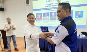 FOTO & SUMBER: Artificial Intelligence (Ai) dan Masa Depan Generasi Muda Indonesia/ Prof. Dr. Chandra Lukita/Mas Andre Hariyanto (lexario.biz)